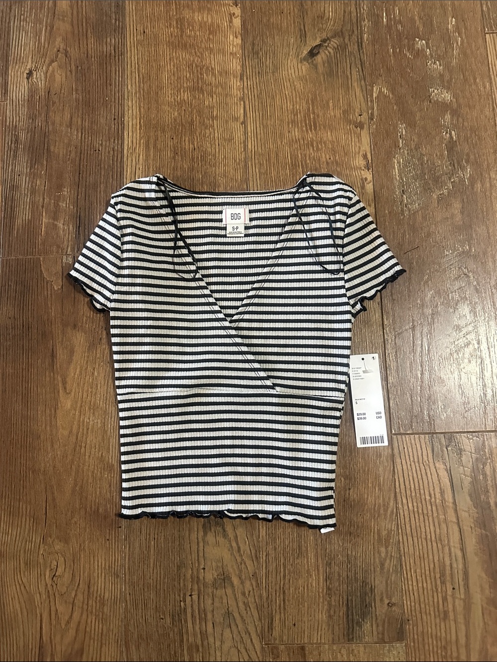 BDG Black and White Striped Wrap Rib Knit Crop Top Size Small